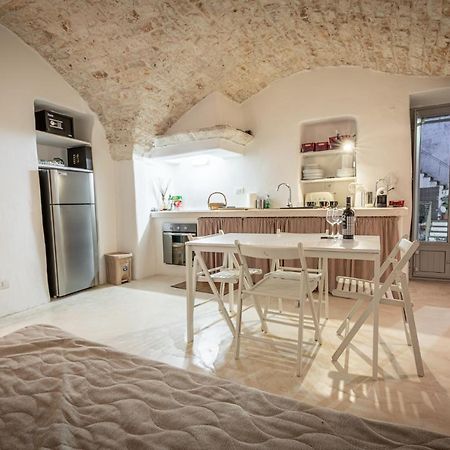 Vacation And Short Stay Suites & Apartments Ceglie - Celso Ceglie Messapica Dış mekan fotoğraf