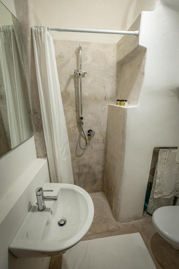 Vacation And Short Stay Suites & Apartments Ceglie - Celso Ceglie Messapica Dış mekan fotoğraf